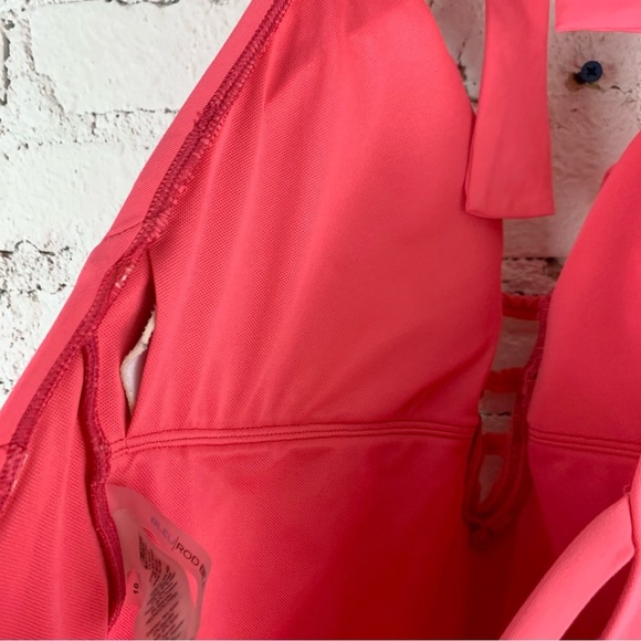 Bleu Rod Beattie Plunge Deep V Ruffle Halter Strappy One Piece Swimsuit 10 - Picture 7 of 12